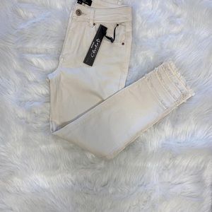 NWT CHARLIE B JEANS
